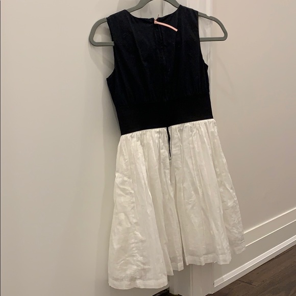 Girls dress in black and white - Worn Once!! - Picture 2 of 6